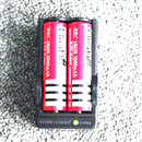 2 x UltraFire 18650 Li-ion 3.7V 3000mAh Rechargeable Battery + USA Charger